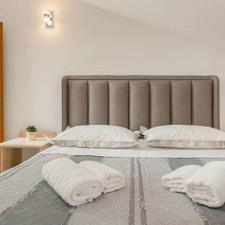 Hotel apartamentowy Mimoza Baška Voda