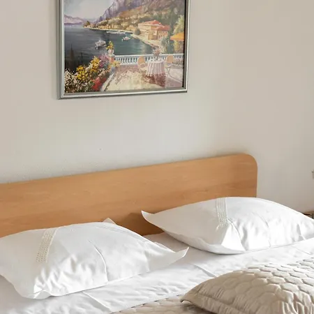 Hotel apartamentowy Mimoza Baška Voda