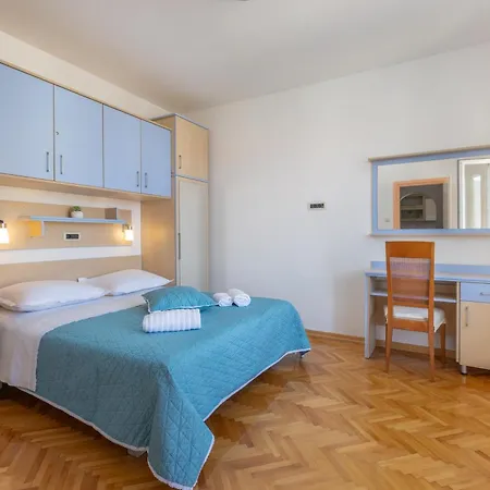 Mimoza Hotel apartamentowy