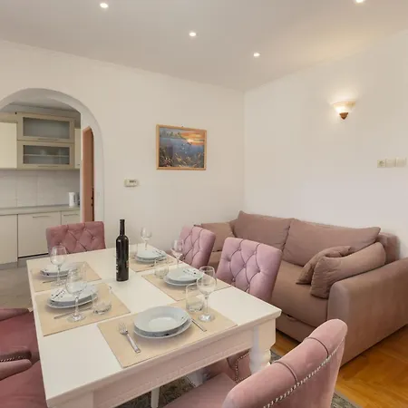 Mimoza * Baška Voda