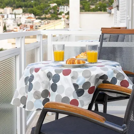 Mimoza * Baška Voda