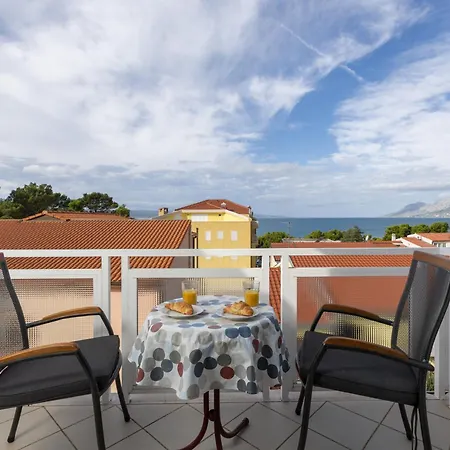 Hotel apartamentowy Mimoza