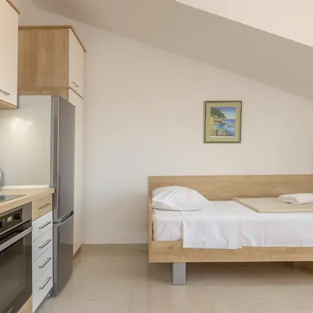 Mimoza Hotel apartamentowy