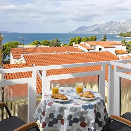 Mimoza Lägenhetshotell *